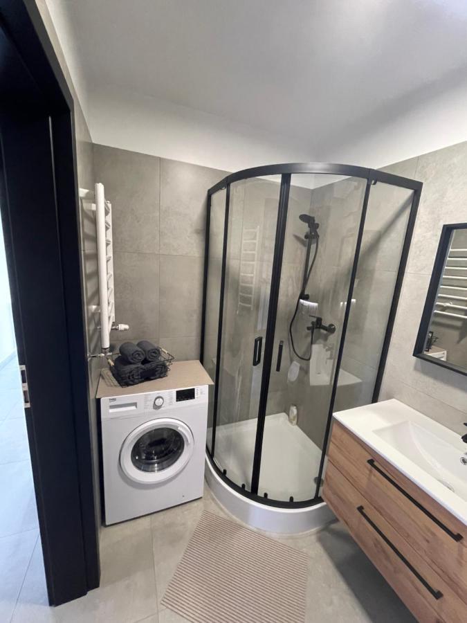 Apartament Husarska Apartment Румя Екстериор снимка